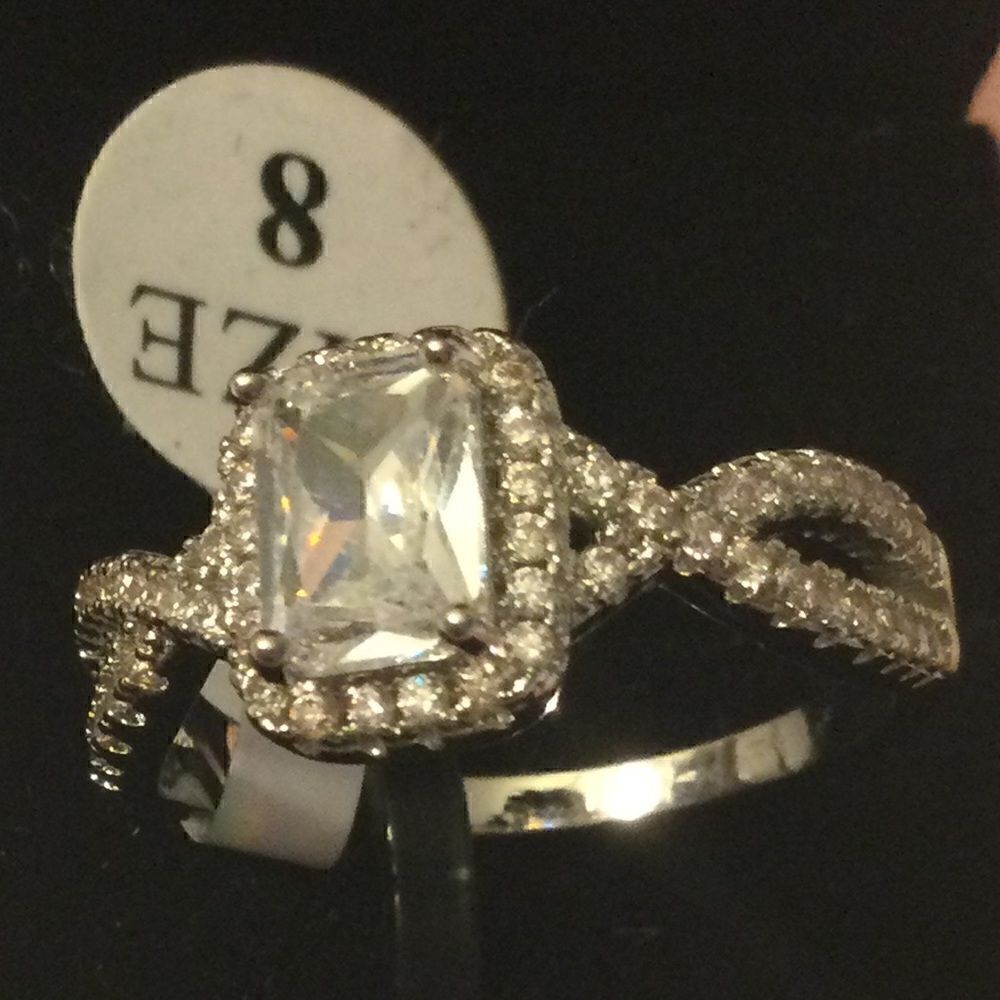 Peermont NWT Sz 8 "bridal" ring silvertone